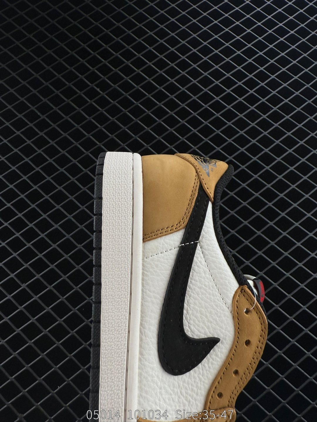 Fragment x Travis Scott x Air Jordan 1 Low